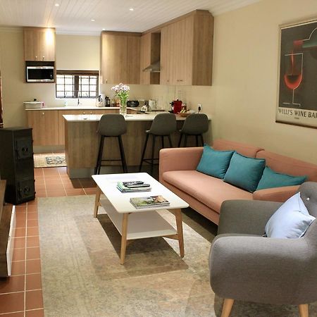 Three Pines Cottage On Stark Conde 斯泰伦博斯 外观 照片